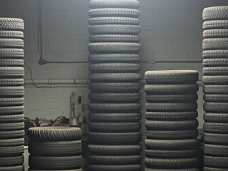 Stacked Tires preset example